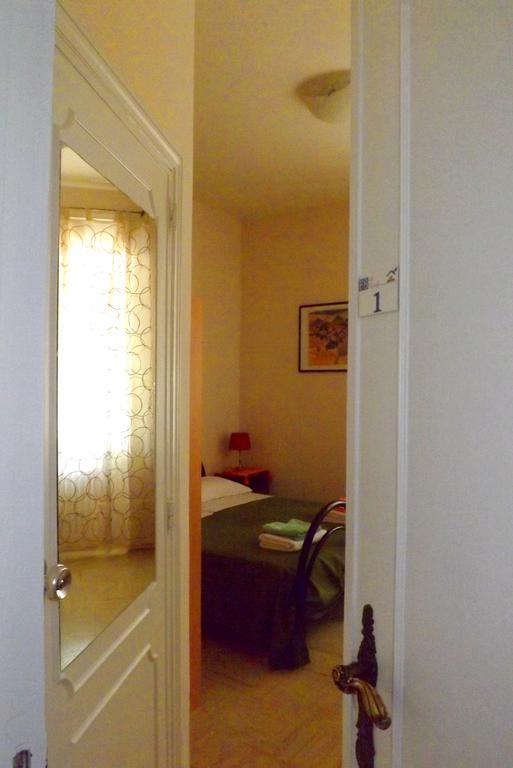 B&B dei Filosofi Bed&Breakfast Perugia Zimmer foto